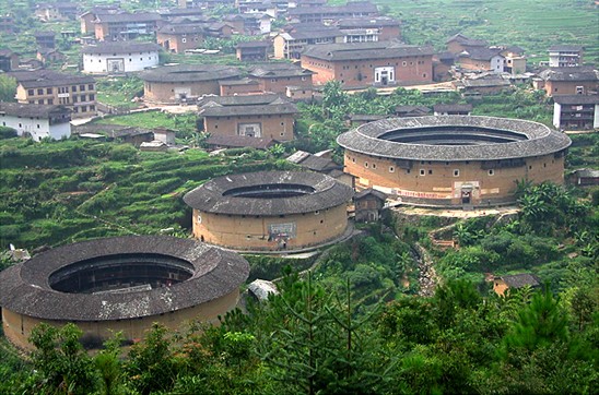 <font color='#000099'>武夷山、福州、泉州、廈門鼓浪嶼、土樓單飛7日</font>