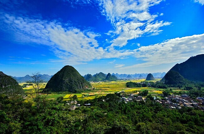 桂林漓江陽(yáng)朔、德天瀑布通靈、巴馬長(zhǎng)壽村雙臥