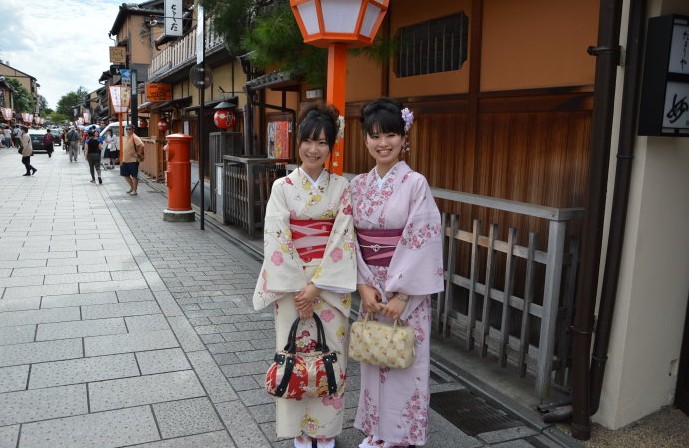 東京、箱根、大阪、京都、白川鄉(xiāng)、首爾、濟州