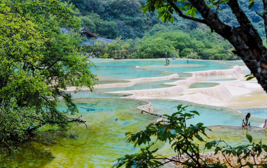 成都、九寨溝、黃龍、青城山、都江堰雙臥8天