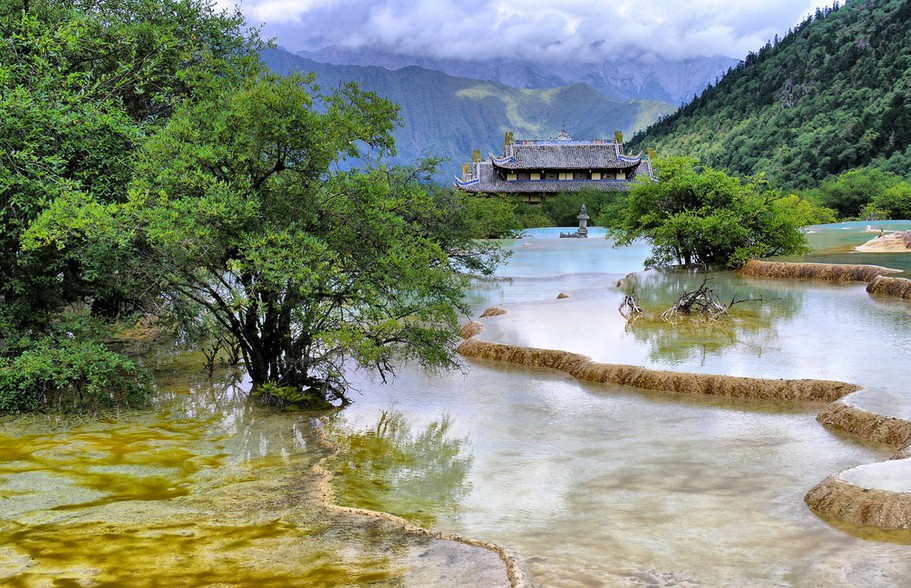 成都、九寨溝、黃龍、青城山、都江堰雙飛7天